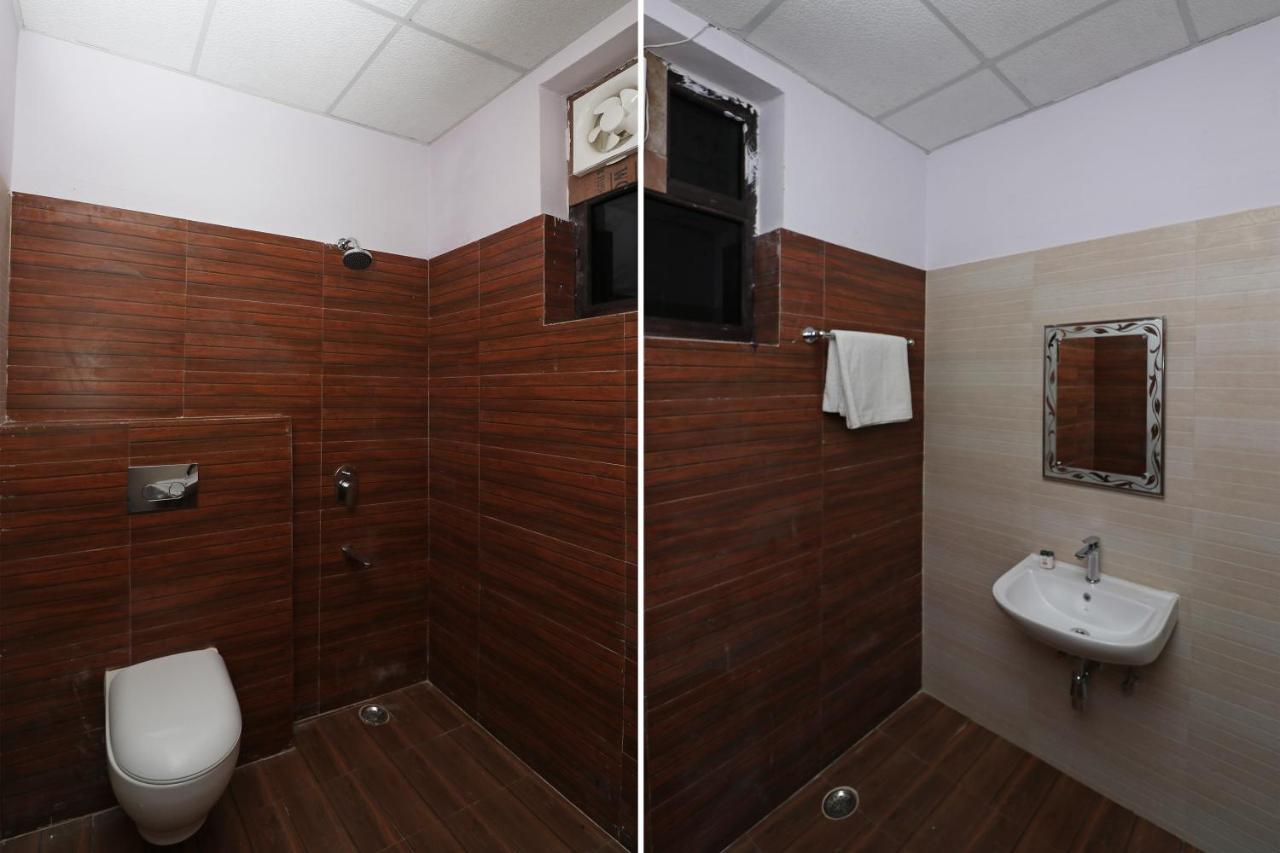 Capital O Hotel Royal Inn Near Gomti Riverfront Park Lucknow Extérieur photo